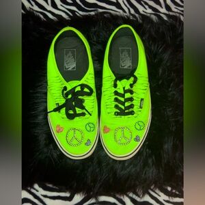 Neon green custom Vans💋